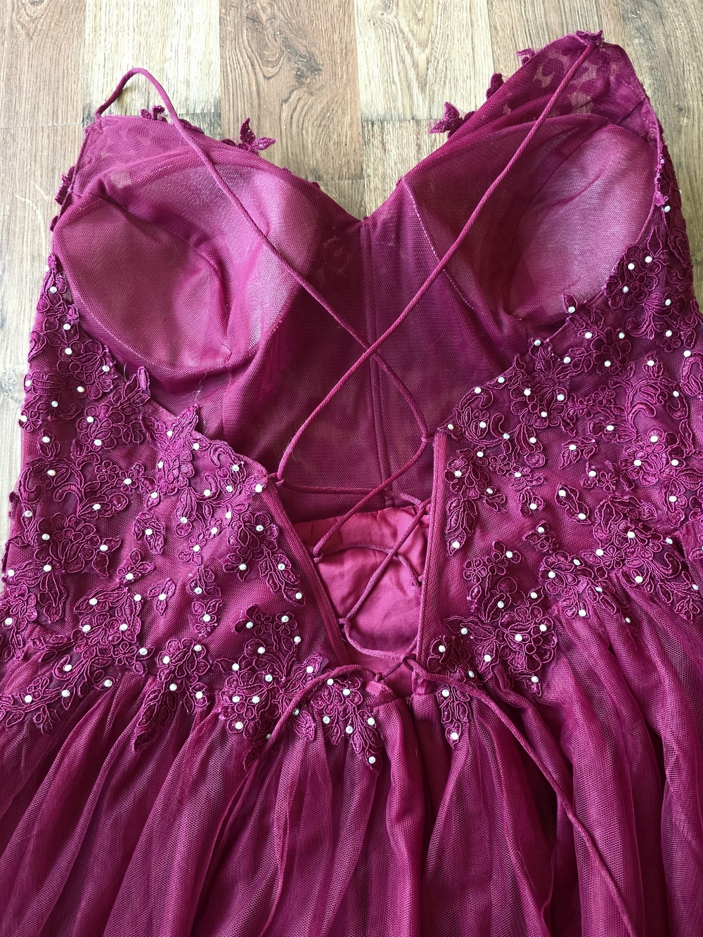 Woman's Burgundy Gown - Picture 6 of 10